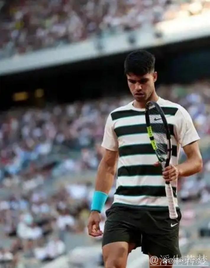 穆塞蒂因伤退赛,阿尔卡拉斯成功闯入决赛 穆塞蒂因伤退赛,阿尔卡拉斯成功闯入决赛